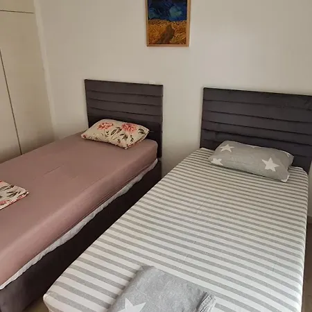 Gerys House Apartment *